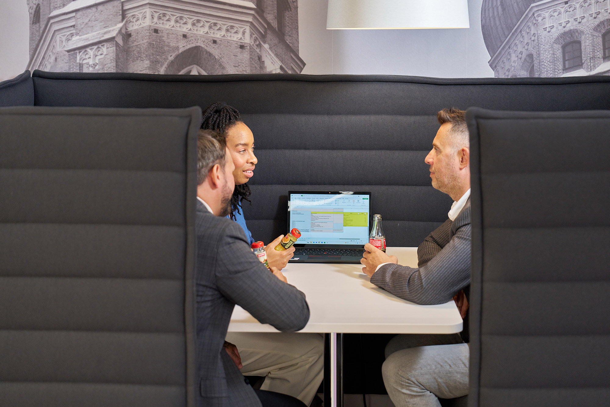 First Choice Business Center in München (Airport) (Büro mieten, Coworking Space buchen, Meetingräume & Virtual Office)